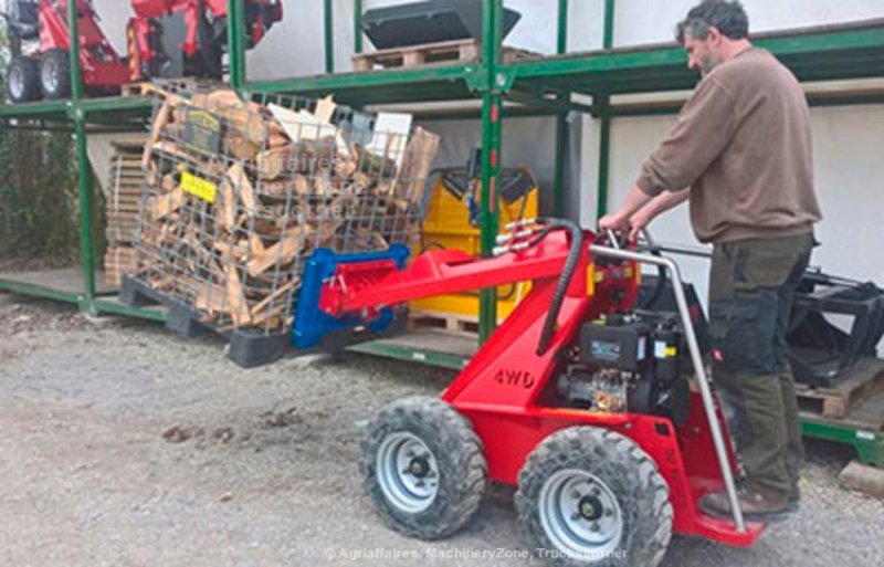 Hoflader типа Sonstige Mini valet de ferme à ripage 5ks curage Matériel N, Gebrauchtmaschine в BEAUREPAIRE (Фотография 1)