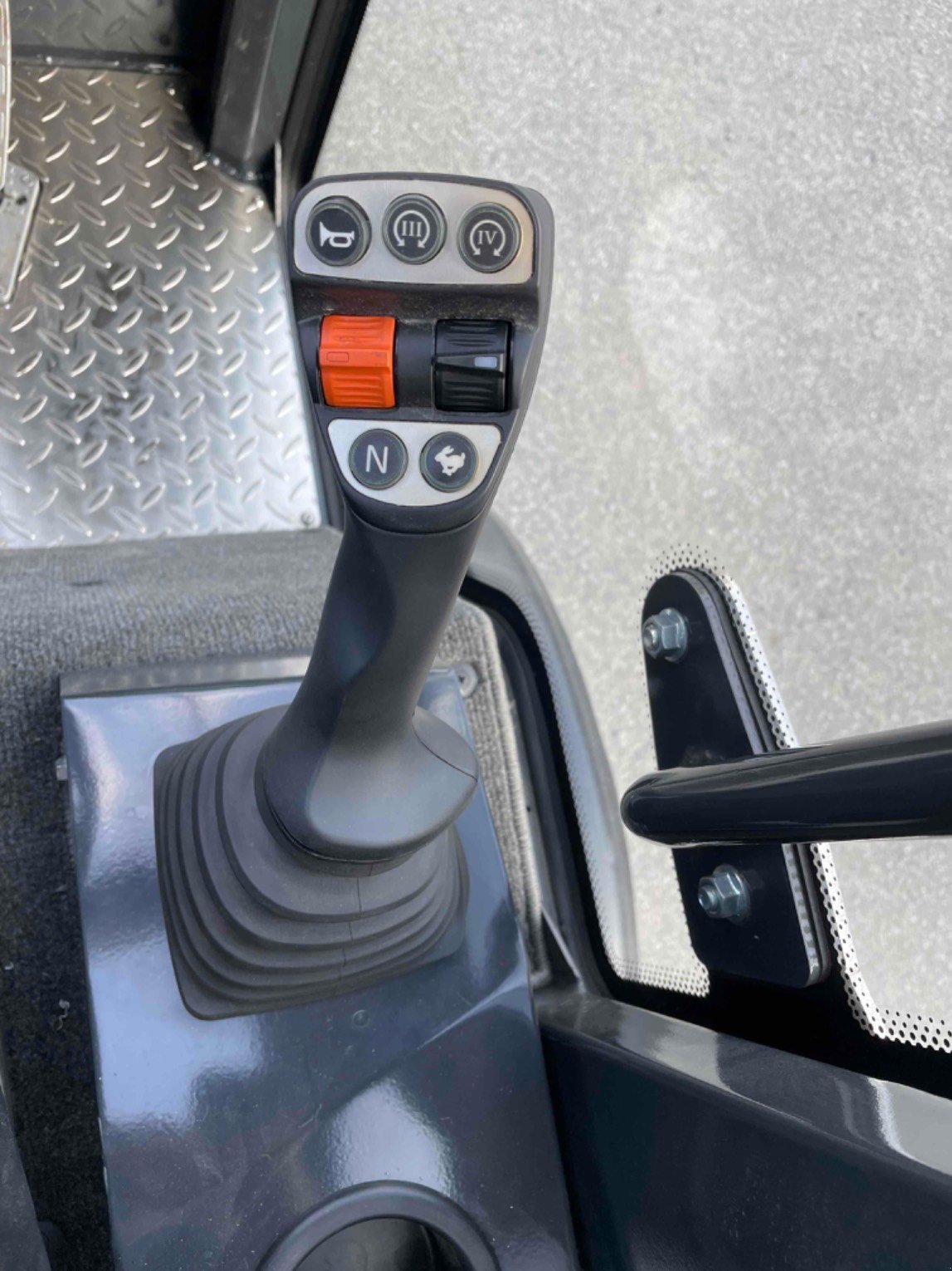 Hoflader typu Sonstige Valet de ferme HR220C Riquet, Gebrauchtmaschine w LA SOUTERRAINE (Zdjęcie 5)