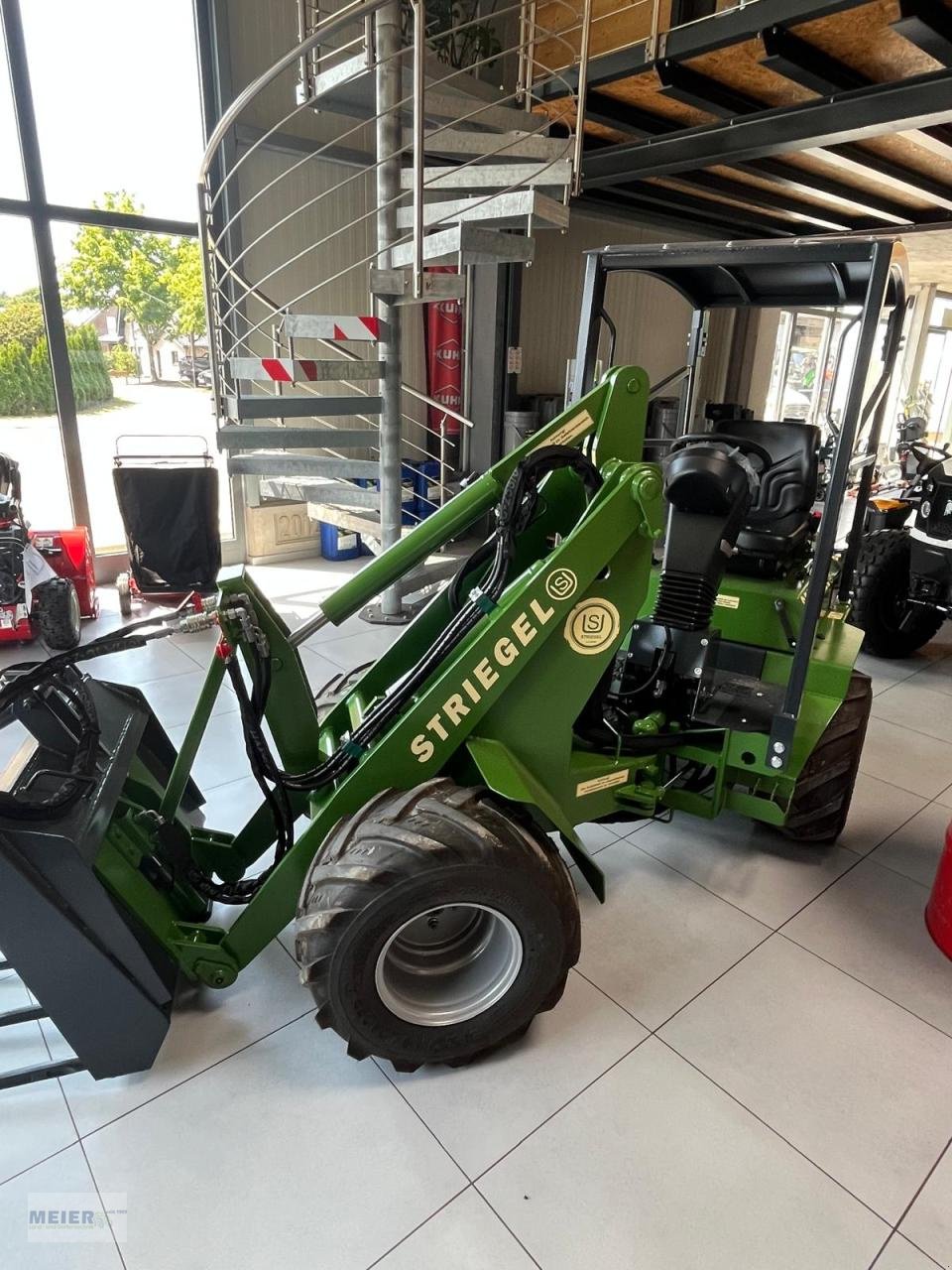 Hoflader of the type Striegel 160 YA, Neumaschine in Delbrück (Picture 3)