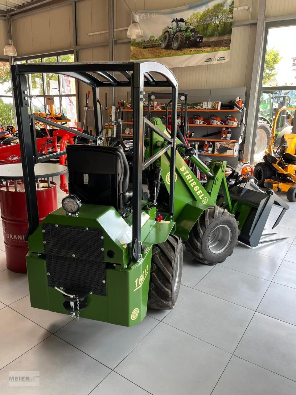 Hoflader of the type Striegel 160 YA, Neumaschine in Delbrück (Picture 4)