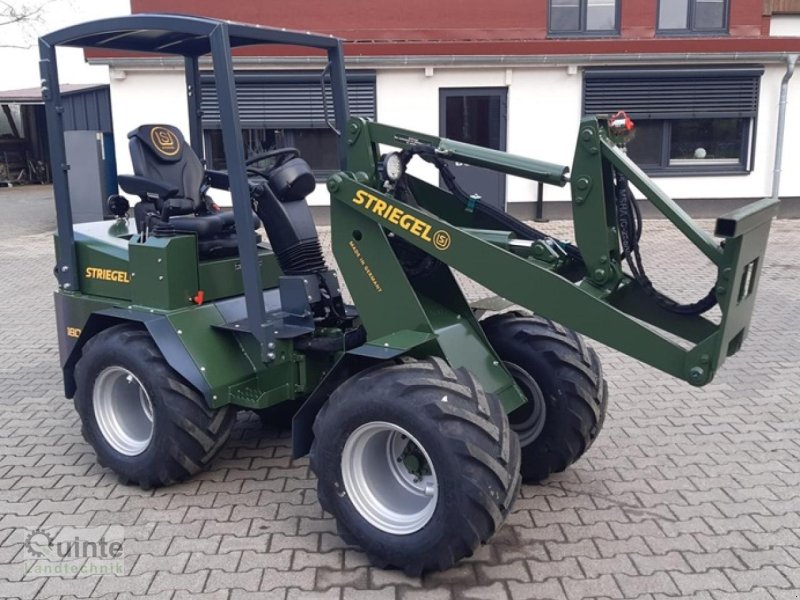 Hoflader des Typs Striegel 180 DYA, Neumaschine in Lichtenau-Kleinenberg (Bild 1)