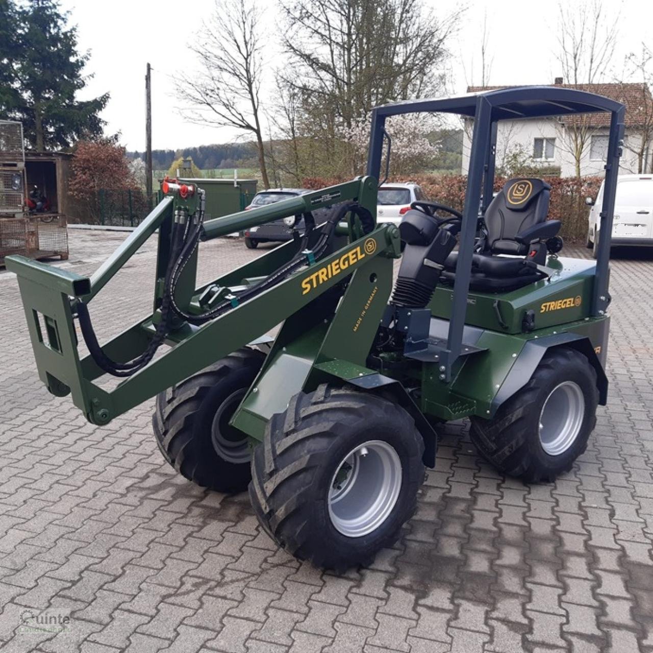 Hoflader des Typs Striegel 180 DYA, Neumaschine in Lichtenau-Kleinenberg (Bild 2)