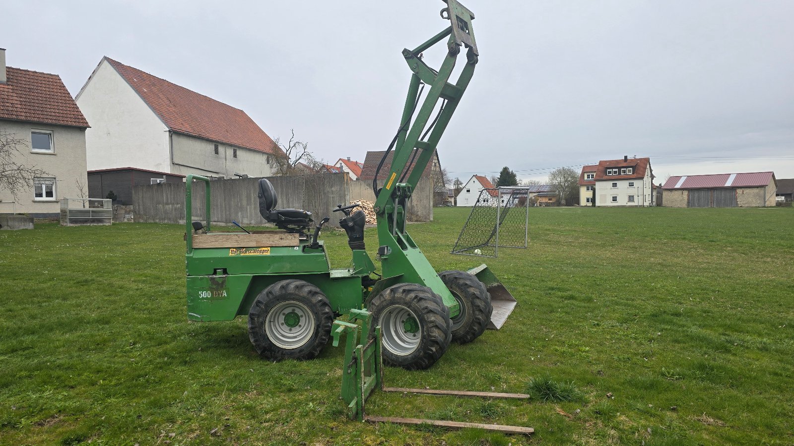Hoflader des Typs Striegel 500 DY/A, Gebrauchtmaschine in Dornstadt (Bild 1)