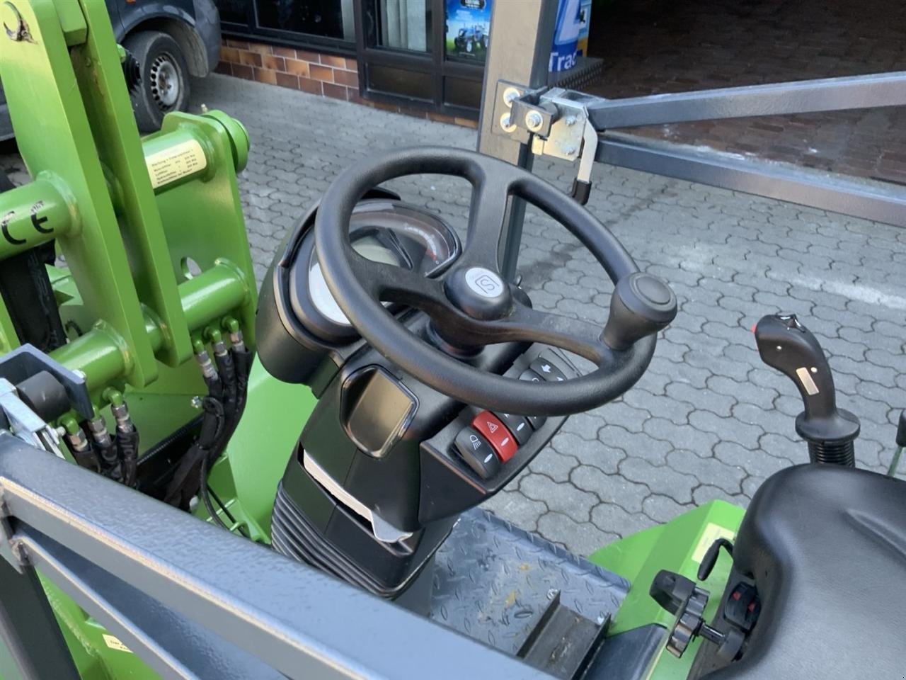 Hoflader tipa Striegel UNI 180 YA, Neumaschine u Ampfing (Slika 9)