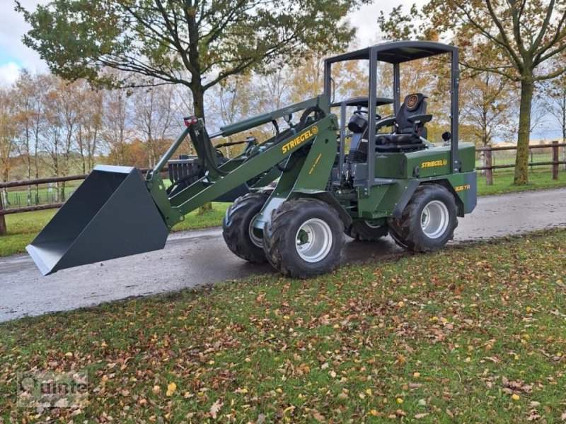 Hoflader of the type Striegel YA 305, Gebrauchtmaschine in Lichtenau-Kleinenberg (Picture 1)