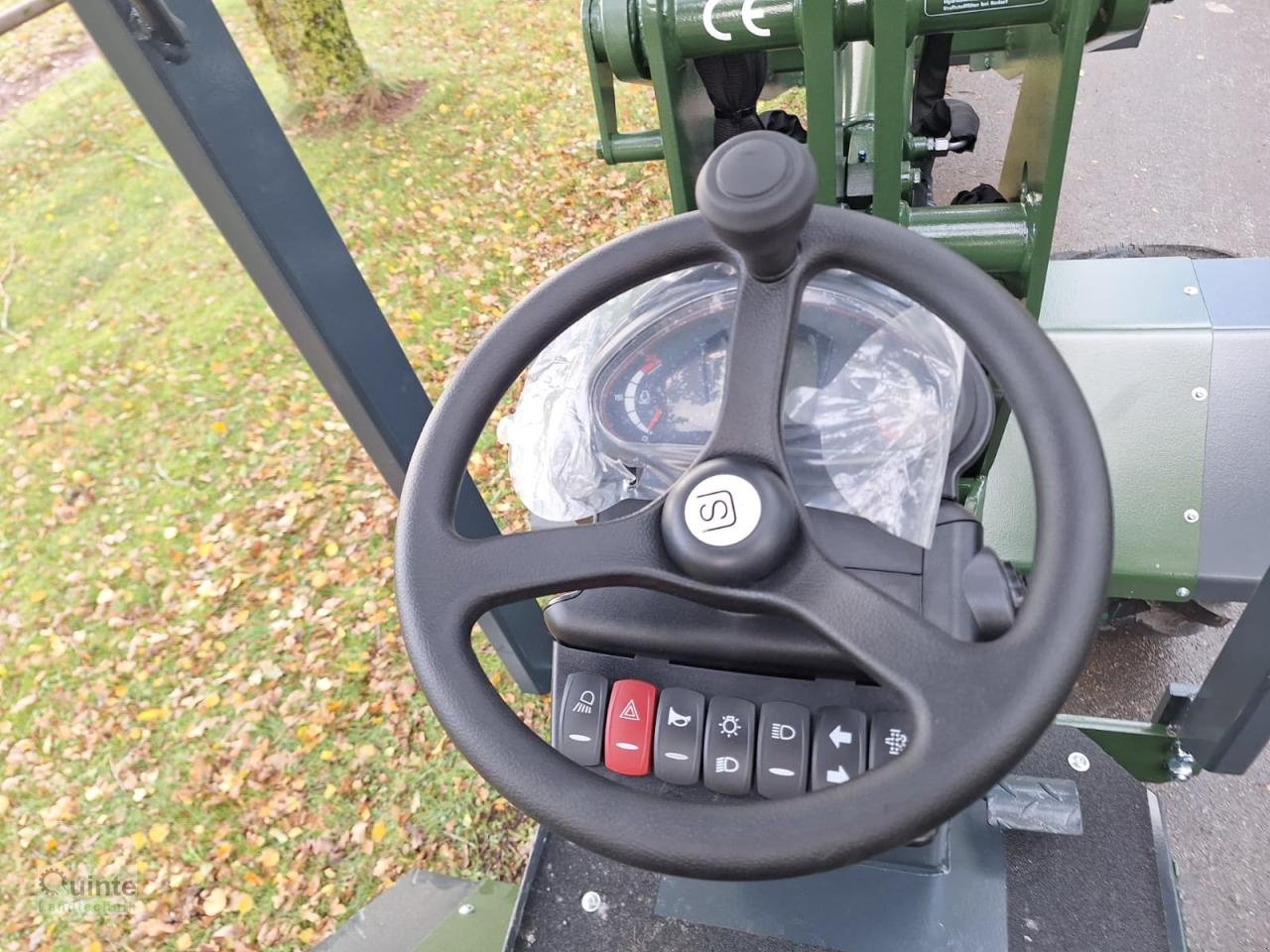 Hoflader of the type Striegel YA 305, Gebrauchtmaschine in Lichtenau-Kleinenberg (Picture 3)