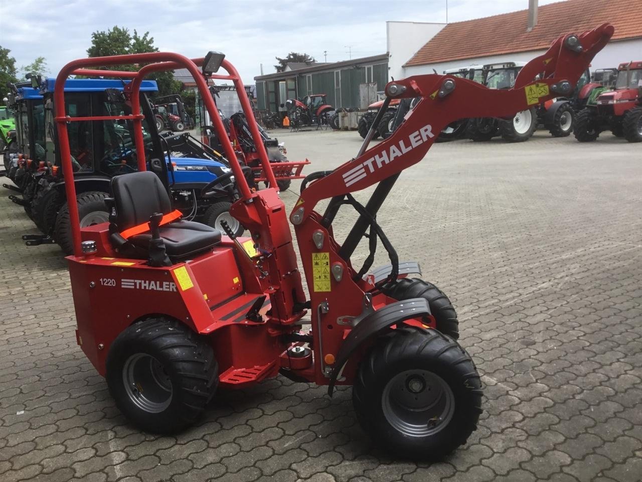 Hoflader des Typs Thaler 1220, Neumaschine in Hartkirchen (Bild 3)