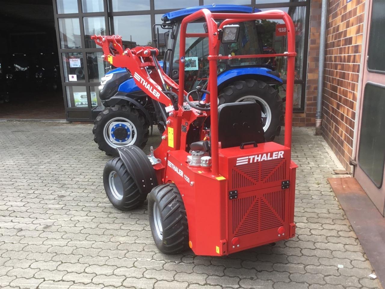 Hoflader des Typs Thaler 1220, Neumaschine in Hartkirchen (Bild 4)