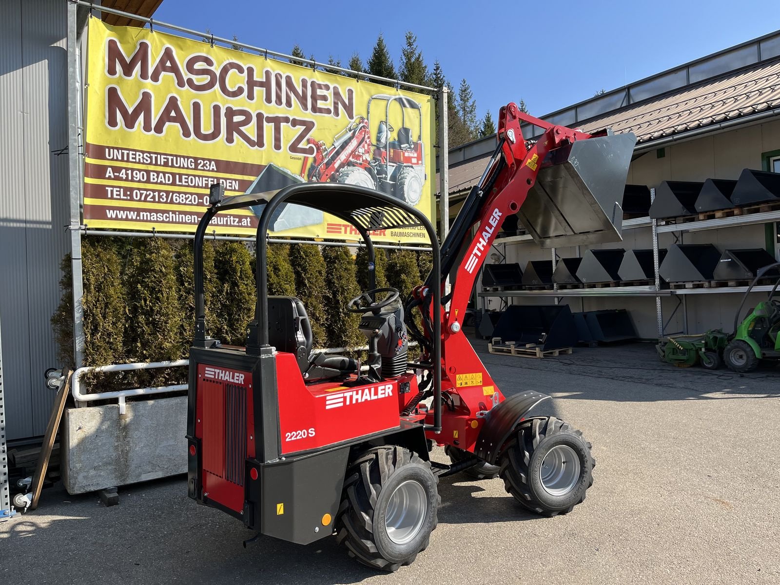 Hoflader of the type Thaler 2220/S, Neumaschine in Bad Leonfelden (Picture 10)