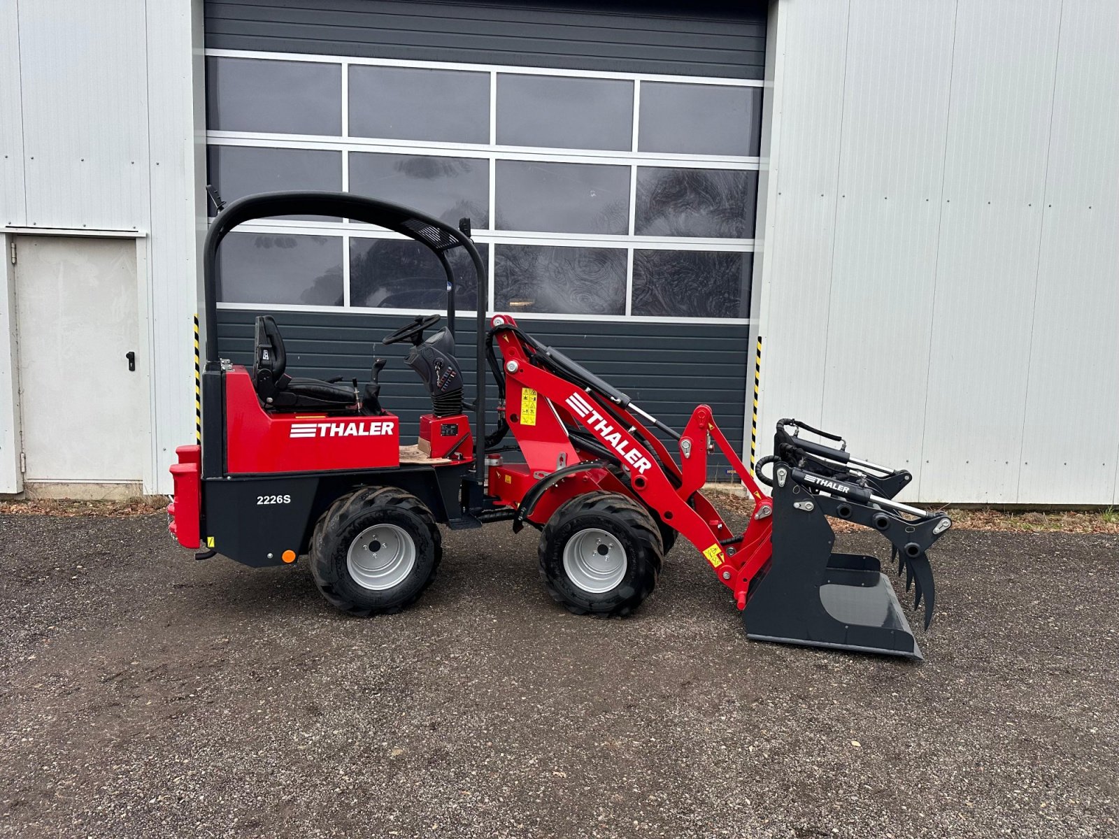 Hoflader del tipo Thaler 2226 S, Neumaschine en Klempau (Imagen 4)