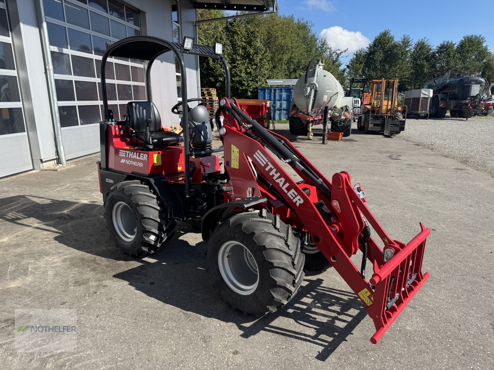 Hoflader of the type Thaler 2230 H, Neumaschine in Pforzen (Picture 4)