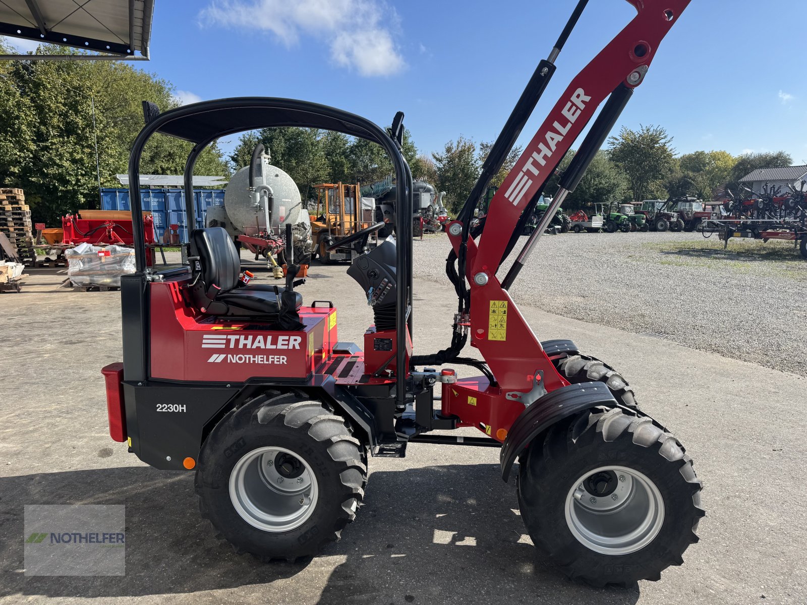 Hoflader of the type Thaler 2230 H, Neumaschine in Pforzen (Picture 14)