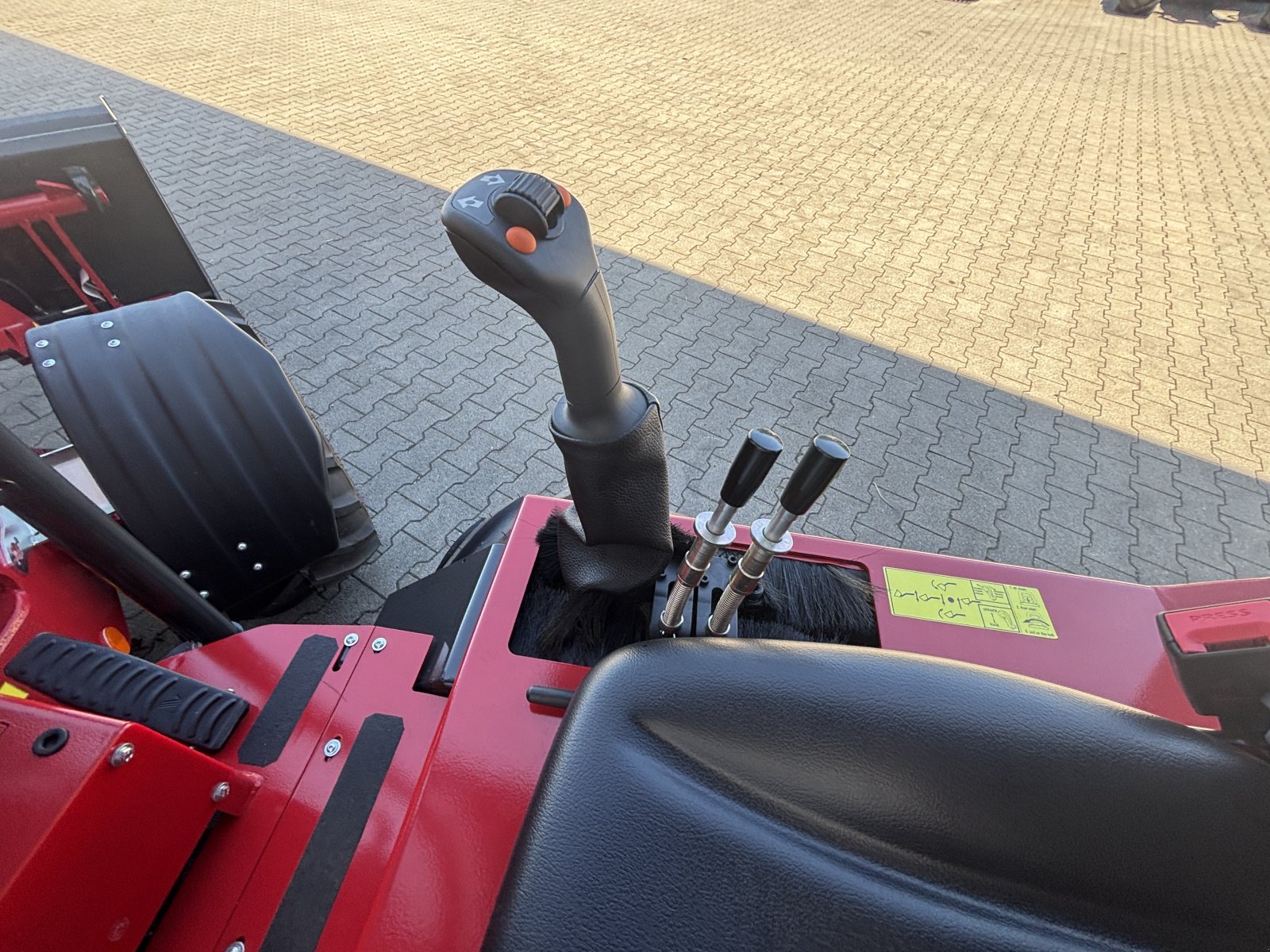 Hoflader a típus Thaler 2230 S, Neumaschine ekkor: Deggendorf (Kép 7)