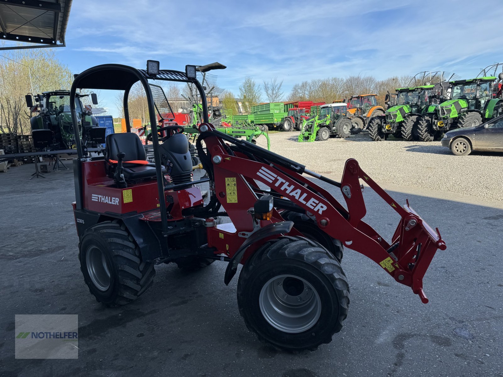 Hoflader des Typs Thaler 2230 S, Neumaschine in Pforzen (Bild 5)