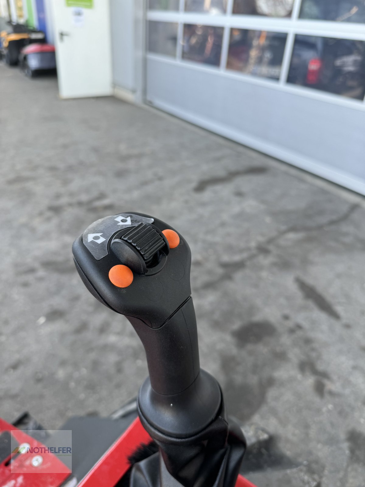 Hoflader des Typs Thaler 2230 S, Neumaschine in Pforzen (Bild 10)