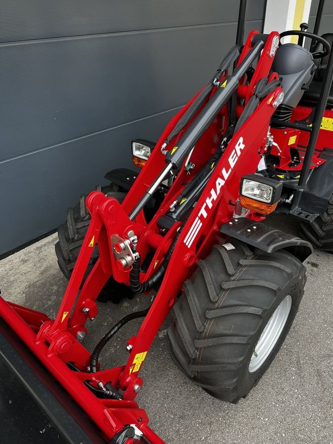 Hoflader of the type Thaler 2230 S, Neumaschine in Pischelsdorf (Picture 10)