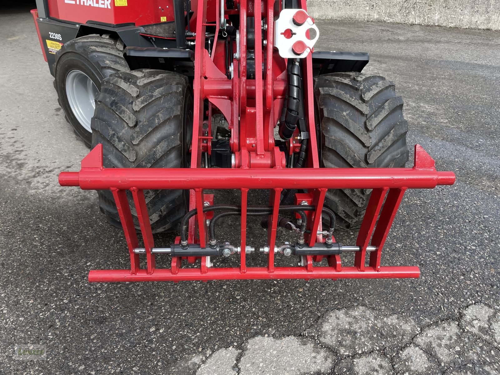 Hoflader des Typs Thaler 2230 S, Neumaschine in Kaumberg (Bild 7)