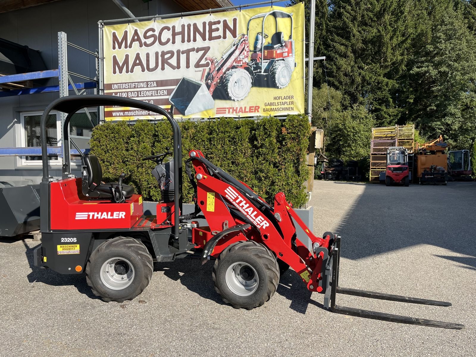 Hoflader of the type Thaler 2320/S, Neumaschine in Bad Leonfelden (Picture 12)