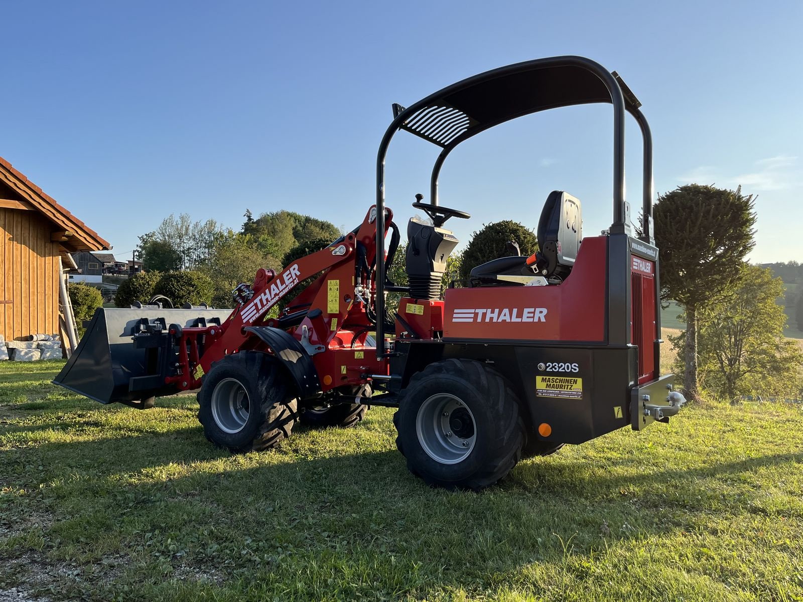 Hoflader of the type Thaler 2320/S, Neumaschine in Bad Leonfelden (Picture 19)