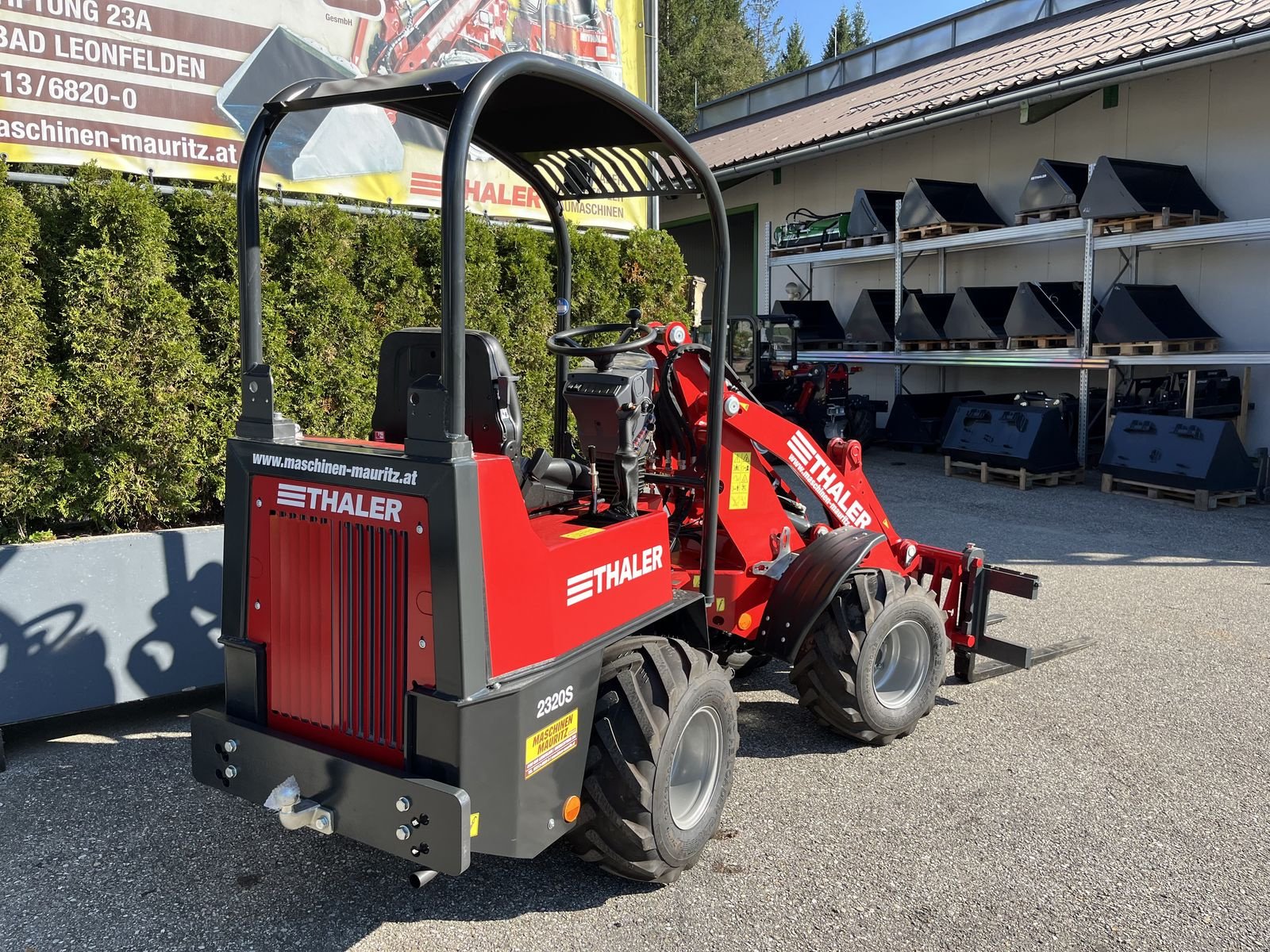 Hoflader of the type Thaler 2320/S, Neumaschine in Bad Leonfelden (Picture 10)