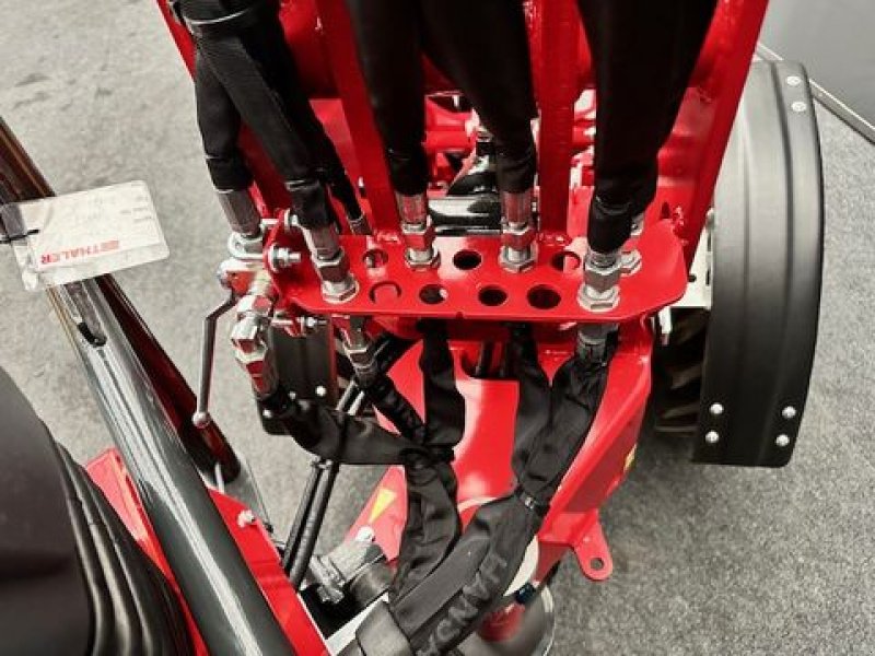 Hoflader of the type Thaler Hoflader 2226S 25PS 1.500kg Hubkraft, Neumaschine in Tamsweg (Picture 20)