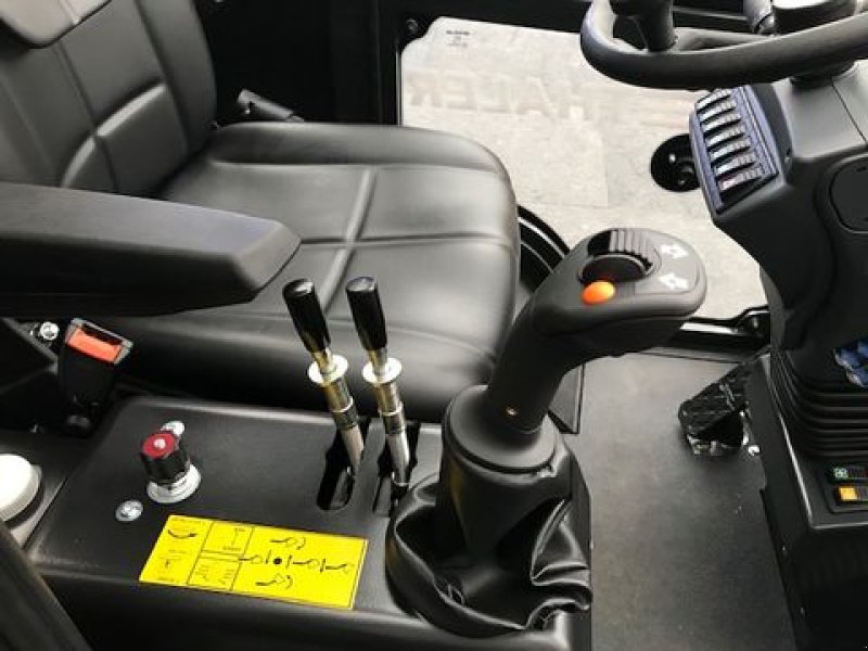 Hoflader del tipo Thaler Hoflader 3448S DPF Kabine 48PS 2.900kg Hubkraft, Neumaschine In Tamsweg (Immagine 9)