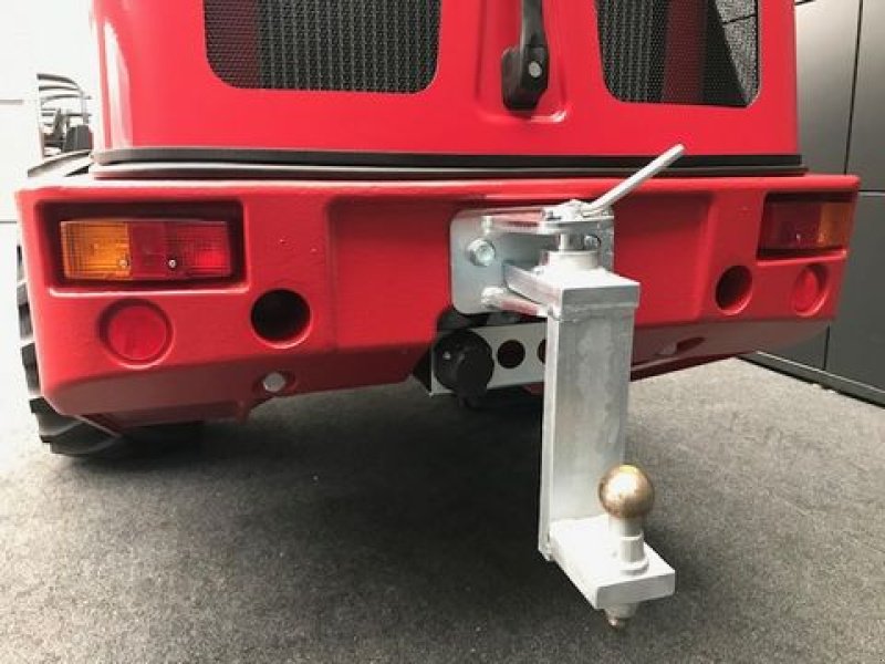 Hoflader del tipo Thaler Hoflader 3448S DPF Kabine 48PS 2.900kg Hubkraft, Neumaschine In Tamsweg (Immagine 7)