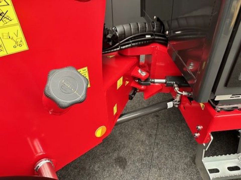 Hoflader del tipo Thaler Hoflader 3448T DPF mit Kabine, Teleskoparm 48PS, Neumaschine en Tamsweg (Imagen 10)