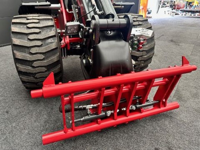 Hoflader of the type Thaler Hoflader 3448T DPF mit Teleskoparm 2.500kg 48PS, Neumaschine in Tamsweg (Picture 7)