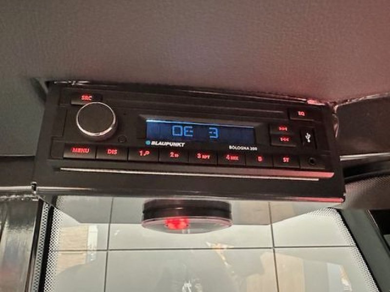 Hoflader of the type Thaler Teleskoplader 4275T 72PS 4.000kg Hubkraft, Neumaschine in Tamsweg (Picture 20)