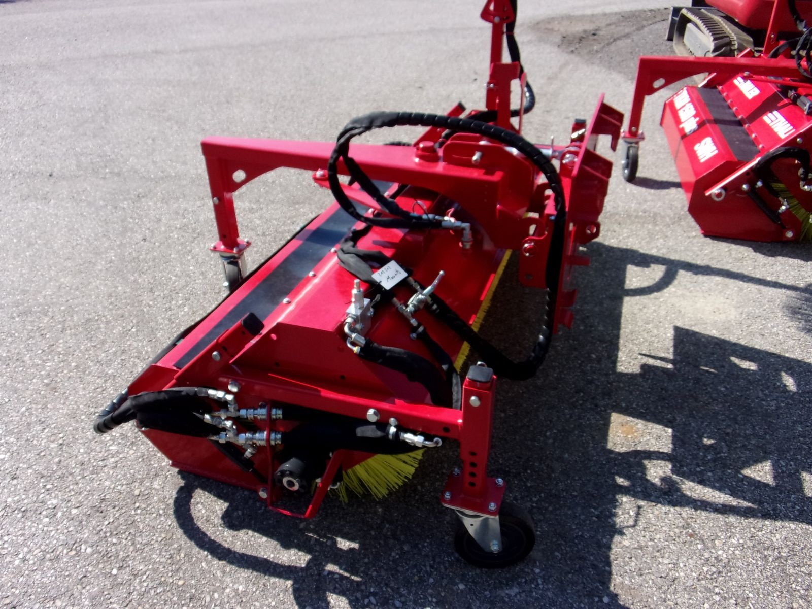 Hoflader des Typs Thaler TKM 1500 Kehrmaschine, Gebrauchtmaschine in Bad Leonfelden (Bild 5)