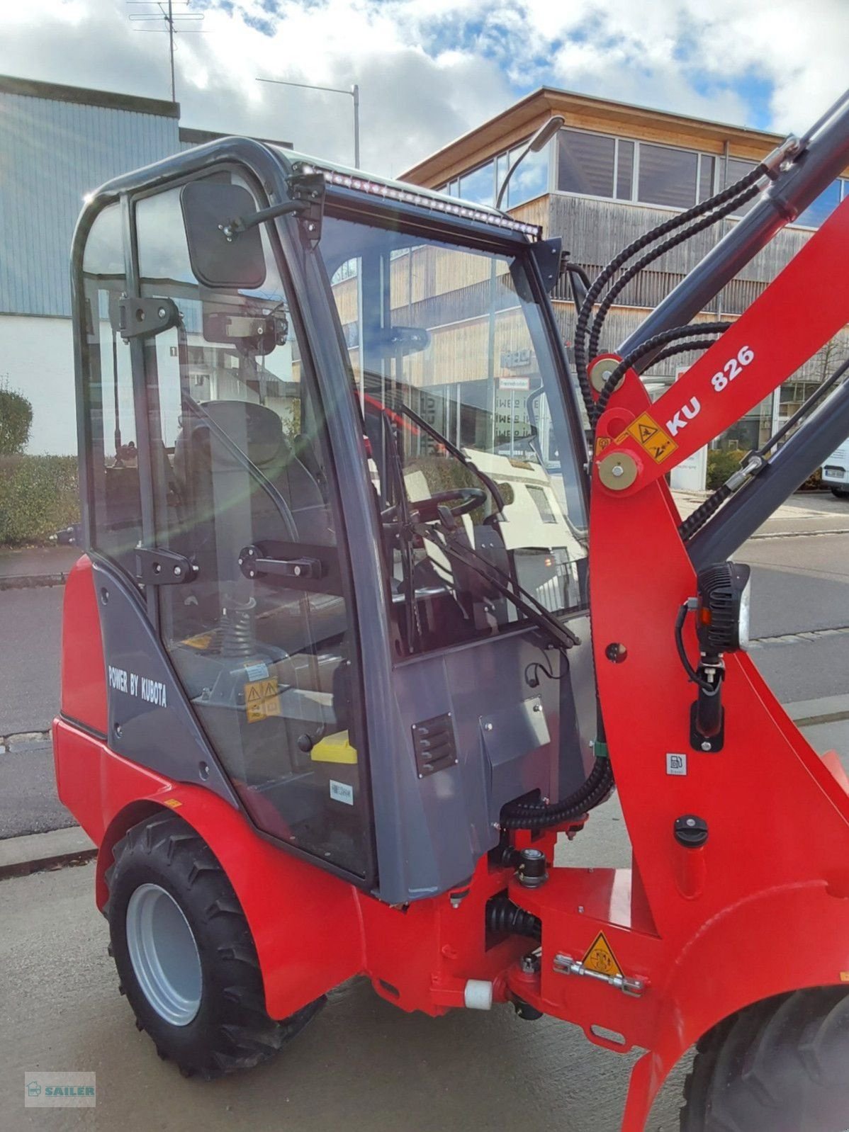 Hoflader des Typs Toyo 826 Cab. mit Schaufel & Gabel Top Ausstattung, Neumaschine in Landsberg (Bild 7)