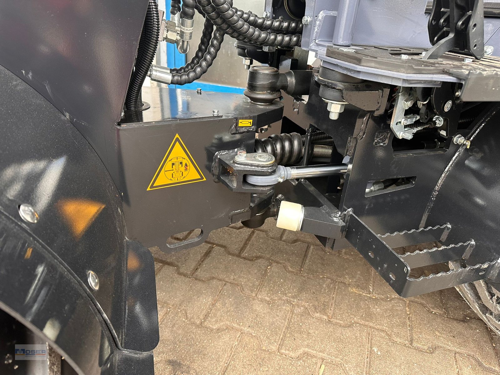 Hoflader des Typs Toyo 826 II Breitspur, Neumaschine in Massing (Bild 7)