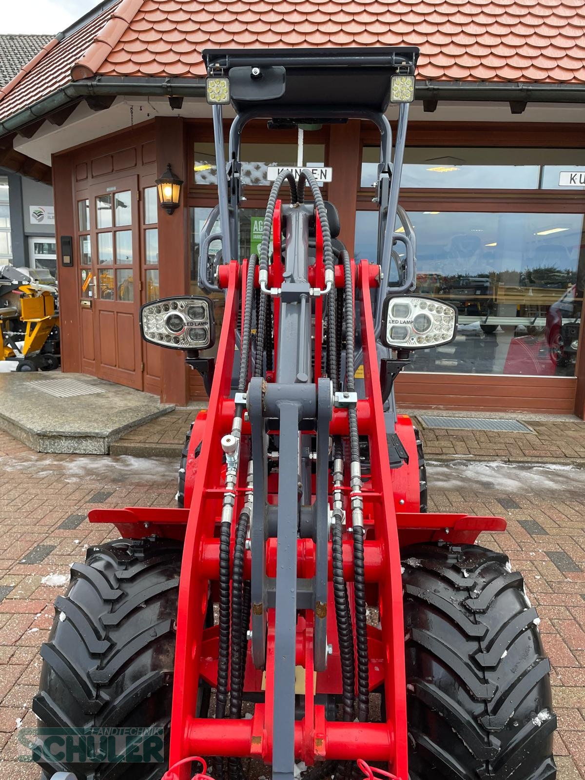 Hoflader tipa Toyo 826, Neumaschine u St. Märgen (Slika 4)