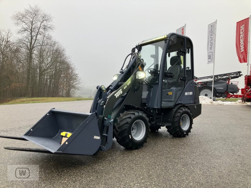 Hoflader des Typs Toyo 826, Neumaschine in Zell an der Pram (Bild 1)