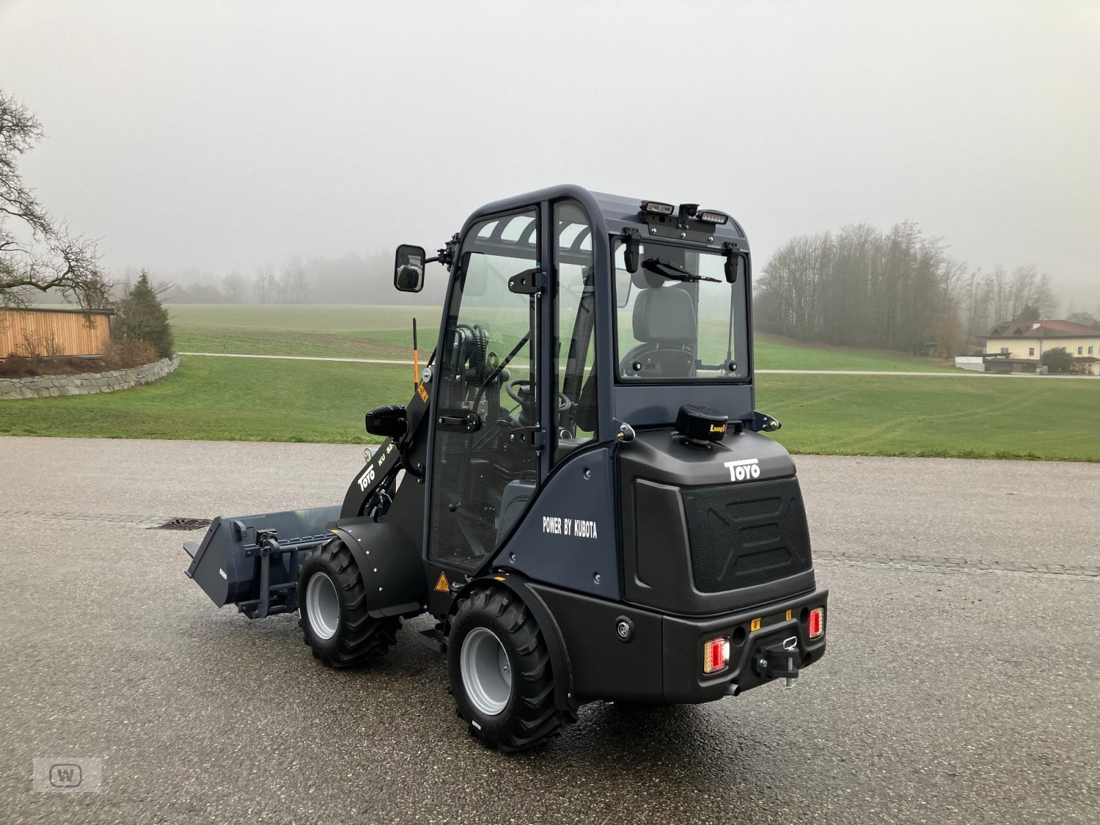 Hoflader of the type Toyo 826, Neumaschine in Zell an der Pram (Picture 3)