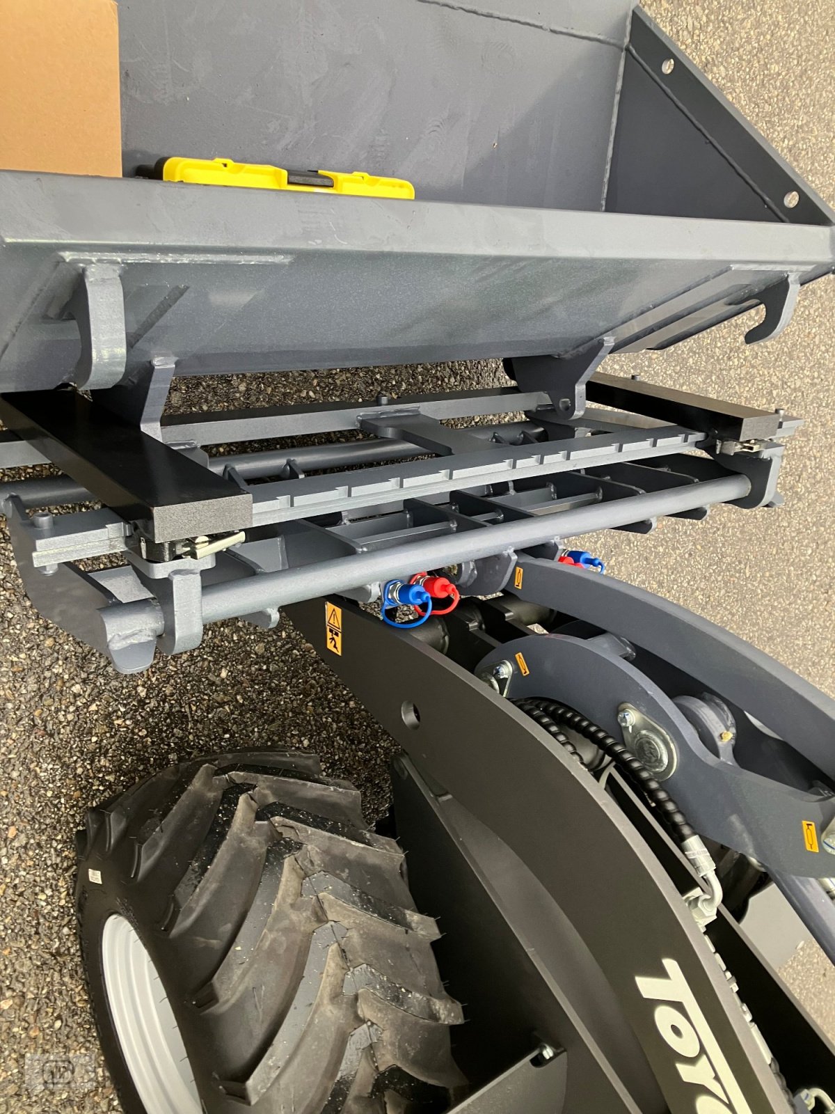 Hoflader of the type Toyo 826, Neumaschine in Zell an der Pram (Picture 10)