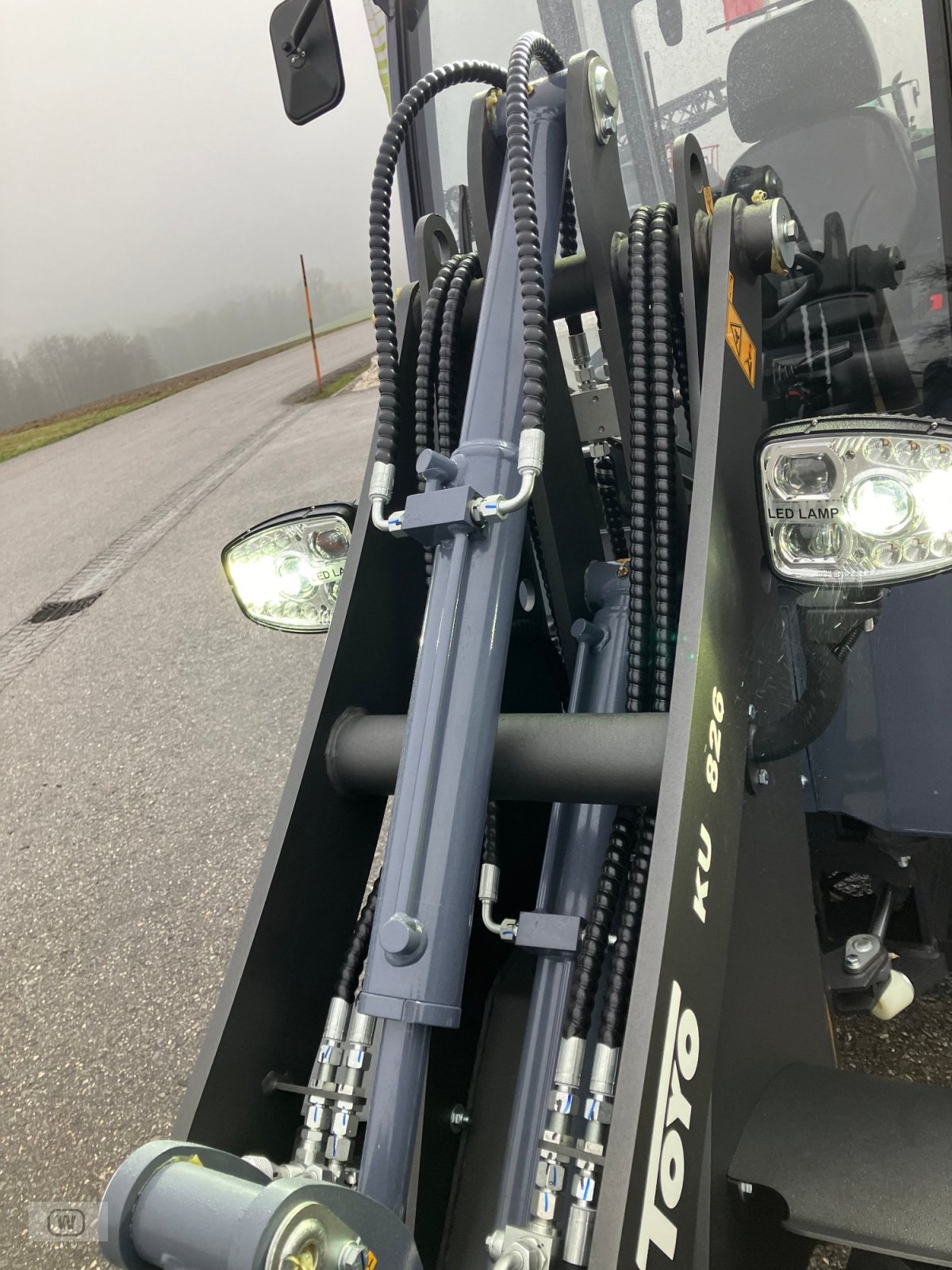 Hoflader of the type Toyo 826, Neumaschine in Zell an der Pram (Picture 13)