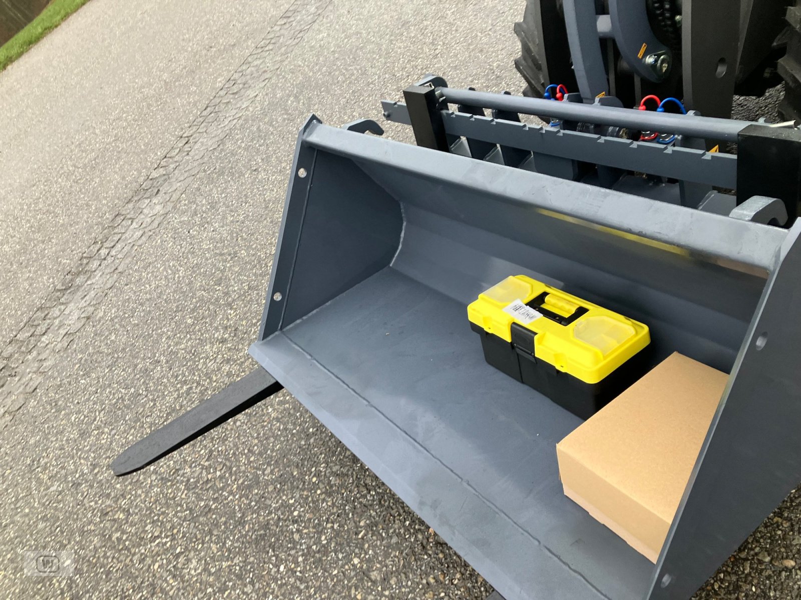 Hoflader of the type Toyo 826, Neumaschine in Zell an der Pram (Picture 15)