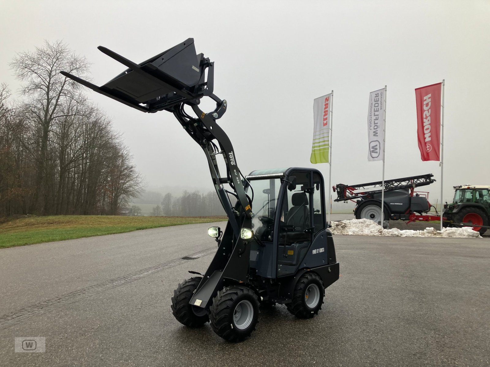 Hoflader of the type Toyo 826, Neumaschine in Zell an der Pram (Picture 27)