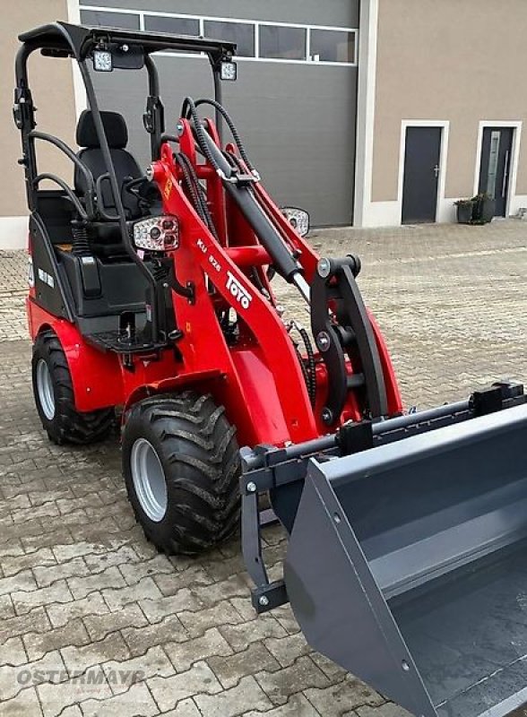 Hoflader des Typs Toyo 826, Gebrauchtmaschine in Rohr (Bild 1)