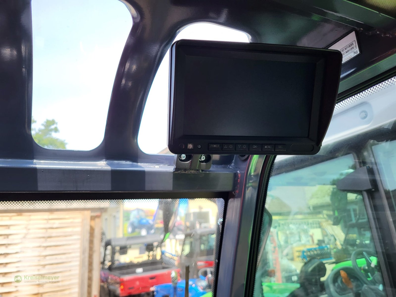 Hoflader des Typs Toyo 836-III Kabine Black Edition Sommeraktion + Schaufel + Palettengabel + hydr. Greifschaufel inklusive NEU, Neumaschine in Feuchtwangen (Bild 8)