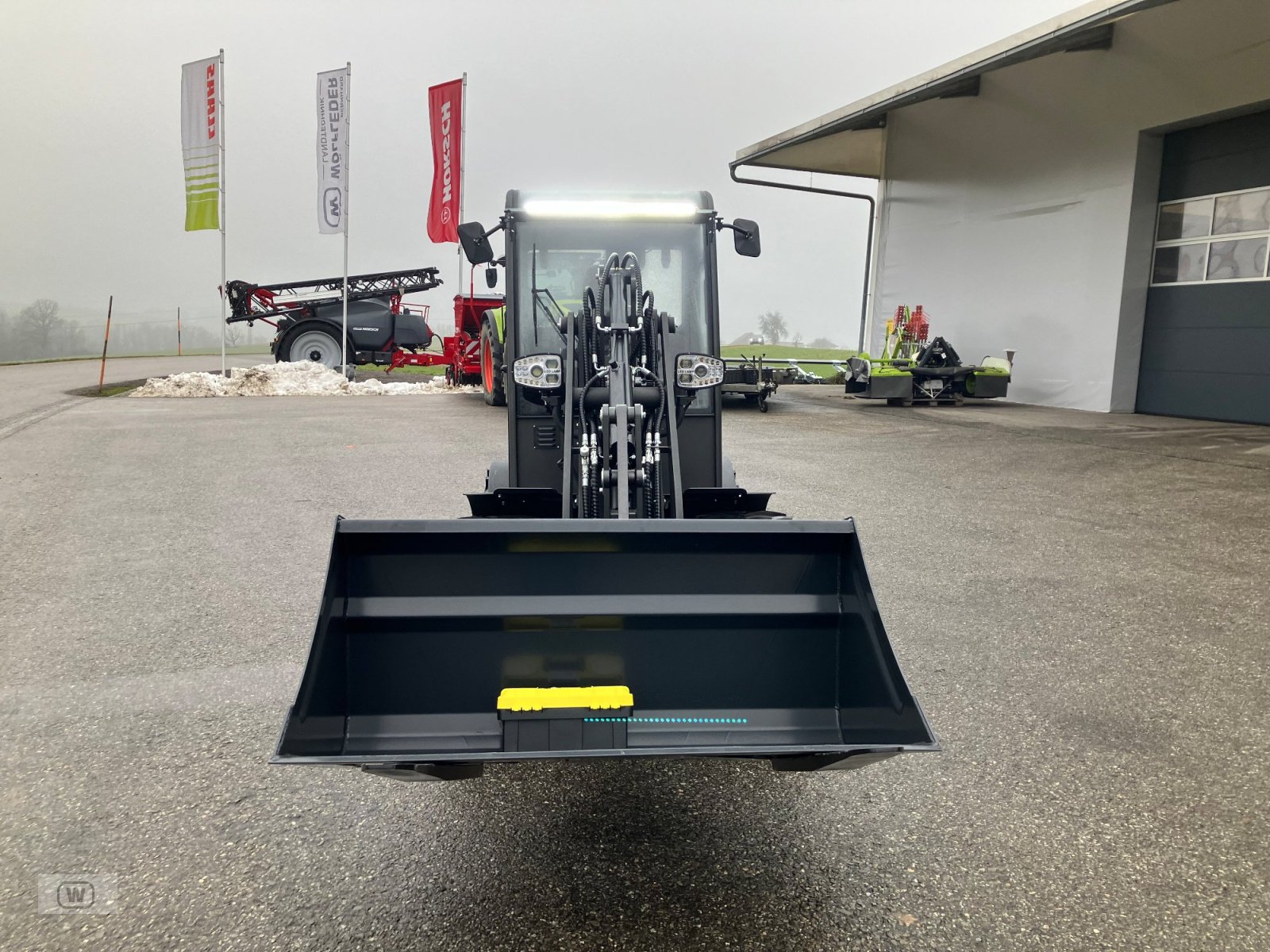 Hoflader Türe ait Toyo 836, Neumaschine içinde Zell an der Pram (resim 16)