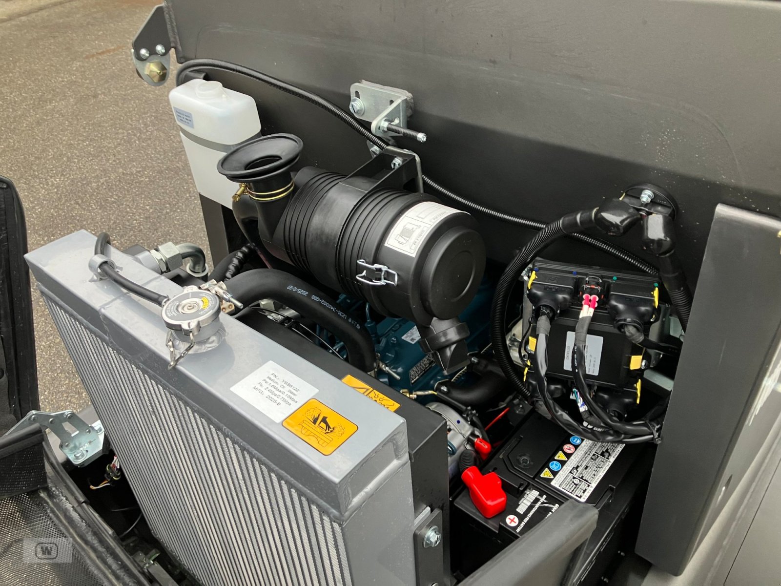 Hoflader Türe ait Toyo 836, Neumaschine içinde Zell an der Pram (resim 21)