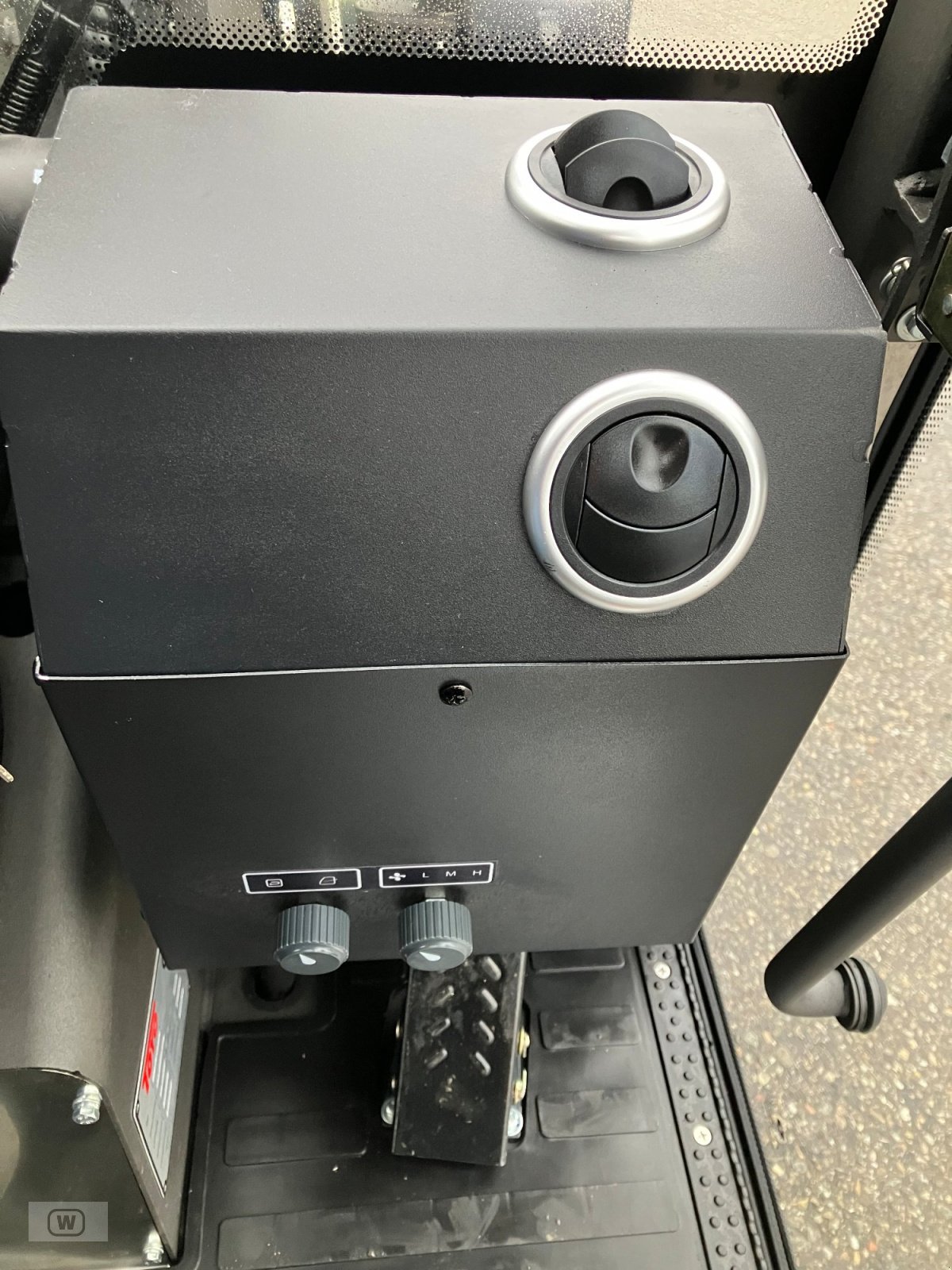 Hoflader Türe ait Toyo 836, Neumaschine içinde Zell an der Pram (resim 26)