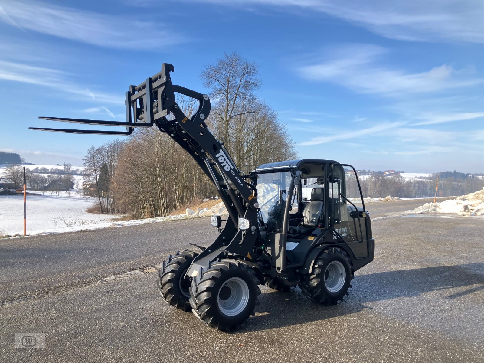 Hoflader des Typs Toyo 839 LP, Neumaschine in Zell an der Pram (Bild 14)