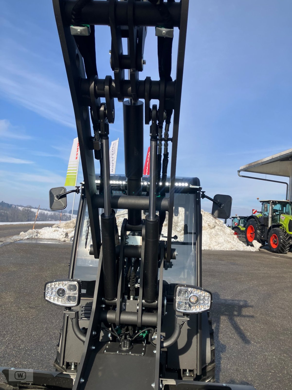 Hoflader des Typs Toyo 839 LP, Neumaschine in Zell an der Pram (Bild 15)