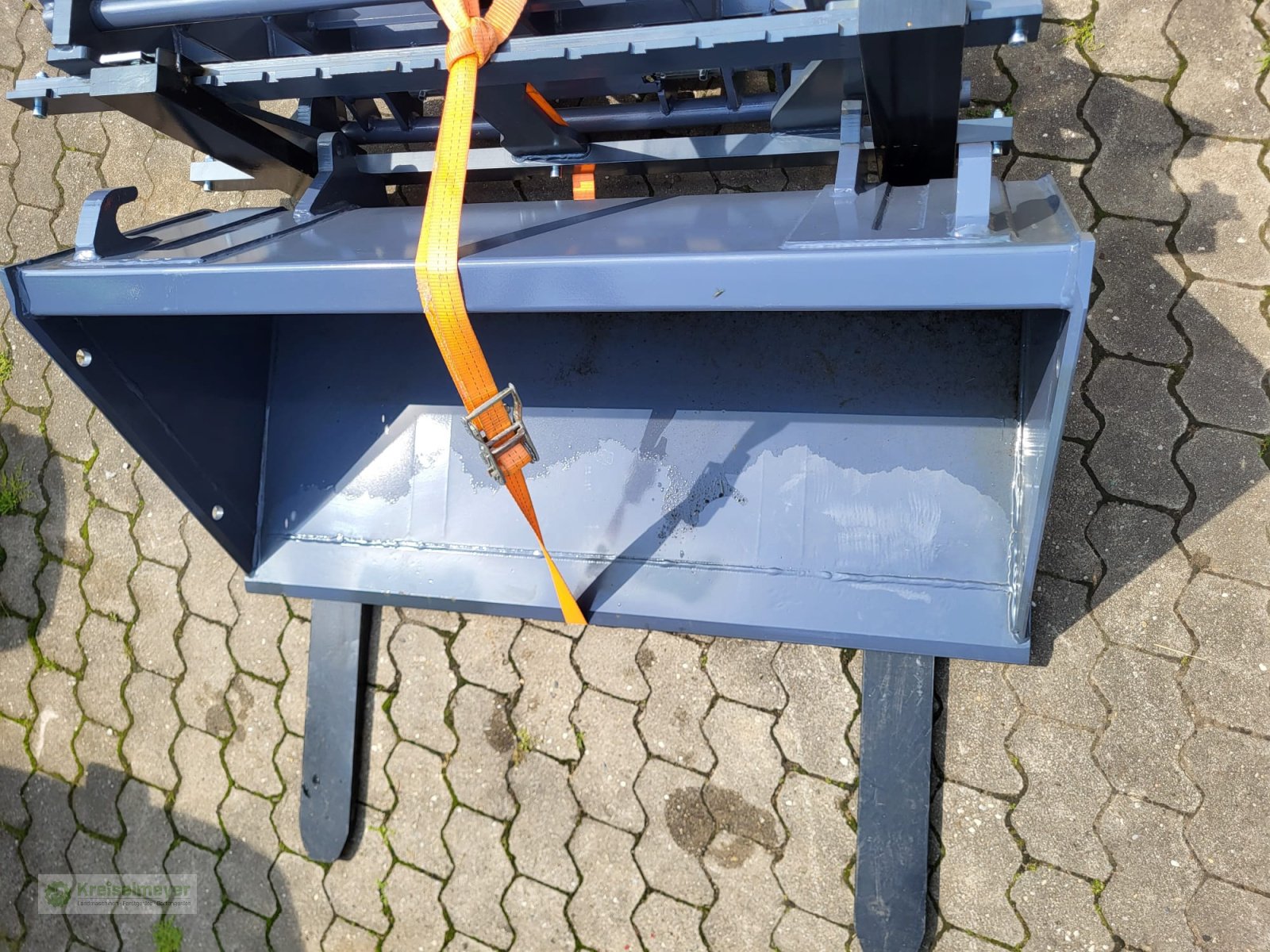 Hoflader des Typs Toyo 926 Kabine Euro-Aufnahme Sommeraktion + Schaufel + Palettengabel + Greifschaufel NEU, Neumaschine in Feuchtwangen (Bild 12)