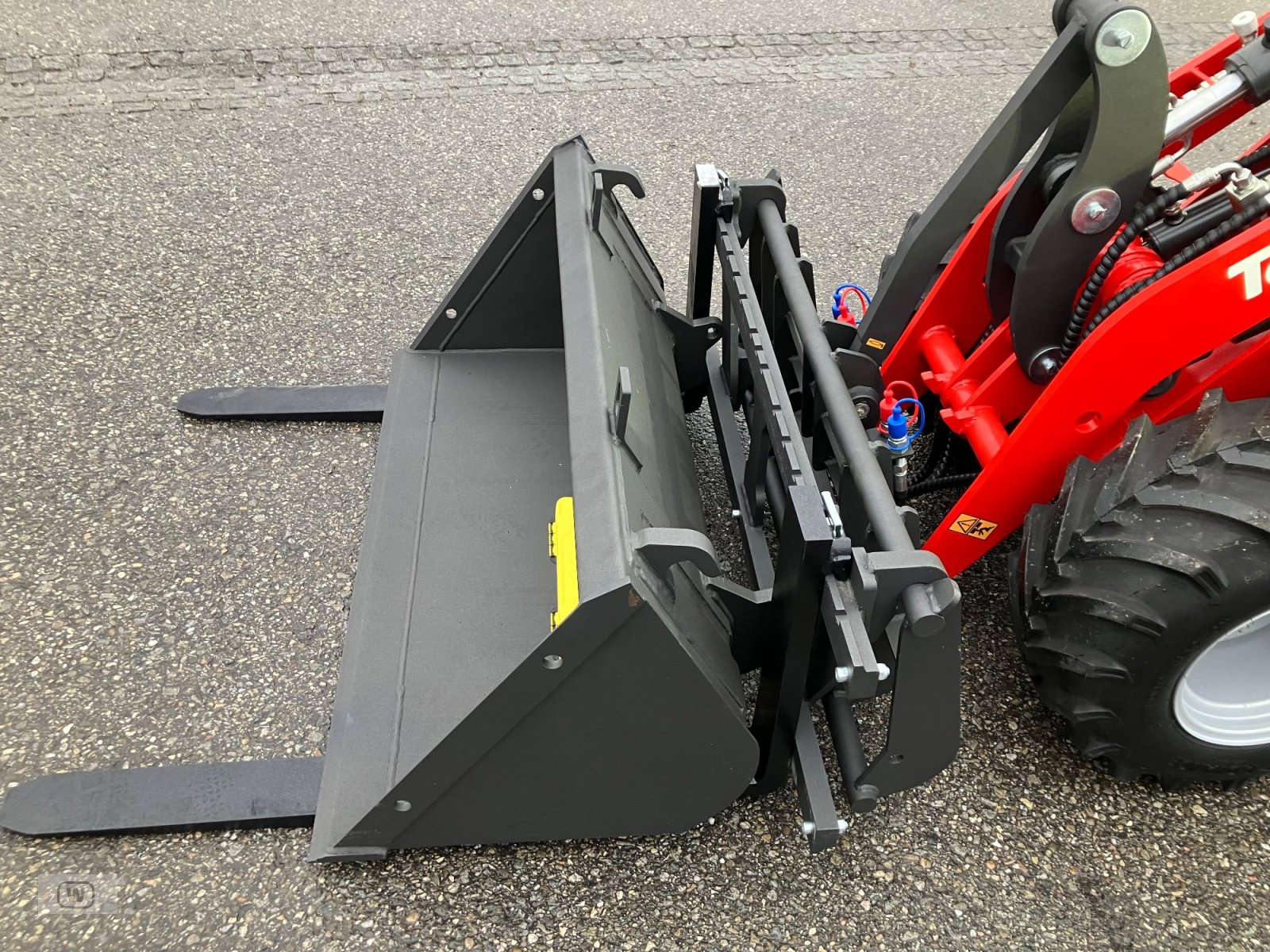 Hoflader Türe ait Toyo 926, Neumaschine içinde Zell an der Pram (resim 10)