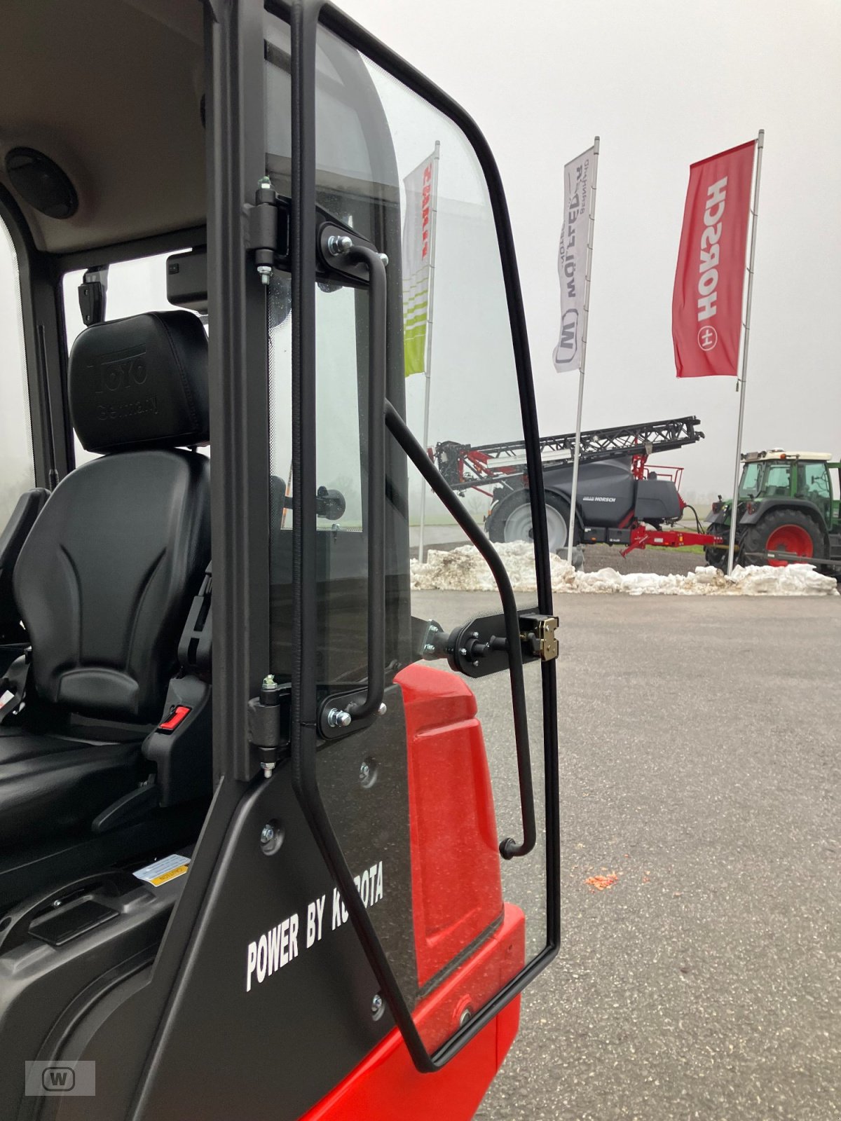 Hoflader Türe ait Toyo 926, Neumaschine içinde Zell an der Pram (resim 18)